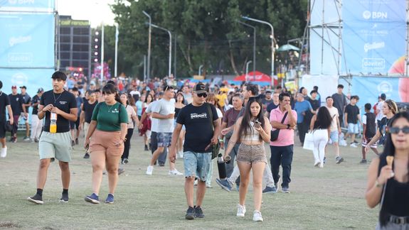 Qué dice el pronóstico para la última noche de la Fiesta de la Confluencia