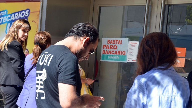 Este jueves no habría atención en los bancos por un paro