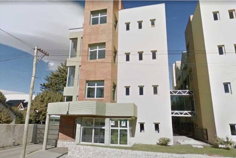 La audiencia en los Tribunales de Esquel para que el juez defina la condena al médico abusador se realizará el 2 de diciembre. La audiencia en los Tribunales de Esquel para que el juez defina la condena al médico abusador se realizará el 2 de diciembre. 