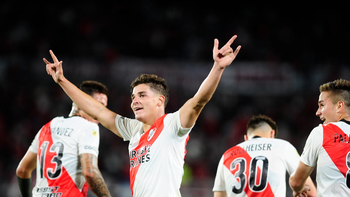 pagani discutio a julian alvarez y las redes estallaron pagani discutio a julian alvarez y las redes estallaron