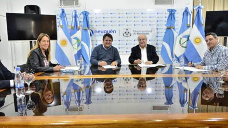 Acuerdan que siga el asesoramiento de abogados gratuito