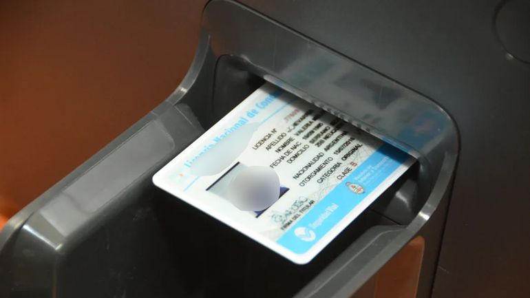 Cipoleño se quedó sin carnet de conducir por no pagar la cuota alimentaria