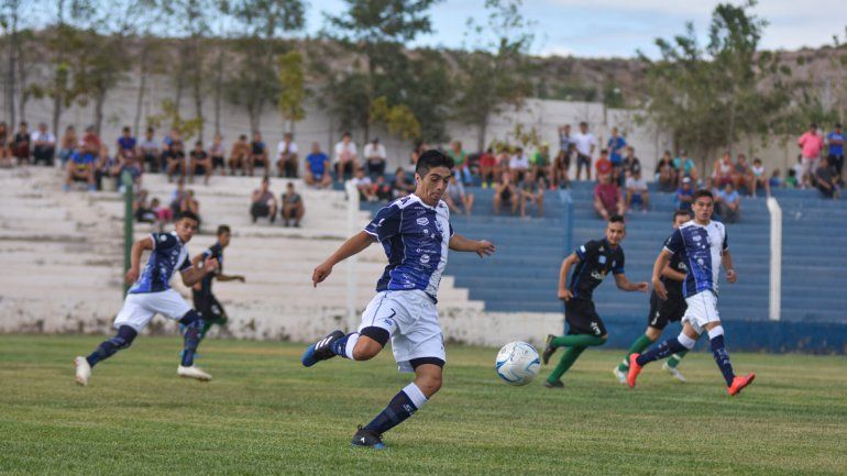 La ADC sorprendió al Dino a domicilio. En Mitre y Agote