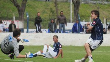 con 22 anos y lleno de decepcion, se retiro el goleador historico de inferiores de quilmes con 22 anos y lleno de decepcion, se retiro el goleador historico de inferiores de quilmes