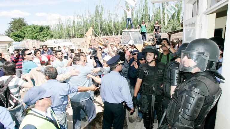 Mucha tensión hubo ayer en el corralón municipal