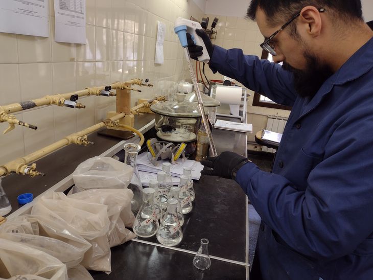 &ldquo;El objetivo del laboratorio es aportar desde una mirada anal&iacute;tica y sustentable a actividades de investigaci&oacute;n y extensi&oacute;n del INTA en territorio&rdquo;. Foto: INTA