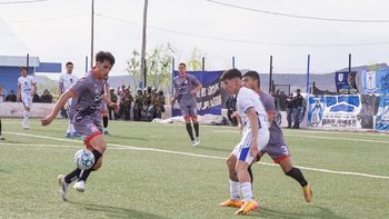 sebastian jeldres y su primer gol cargado de historia para el leon sebastian jeldres y su primer gol cargado de historia para el leon