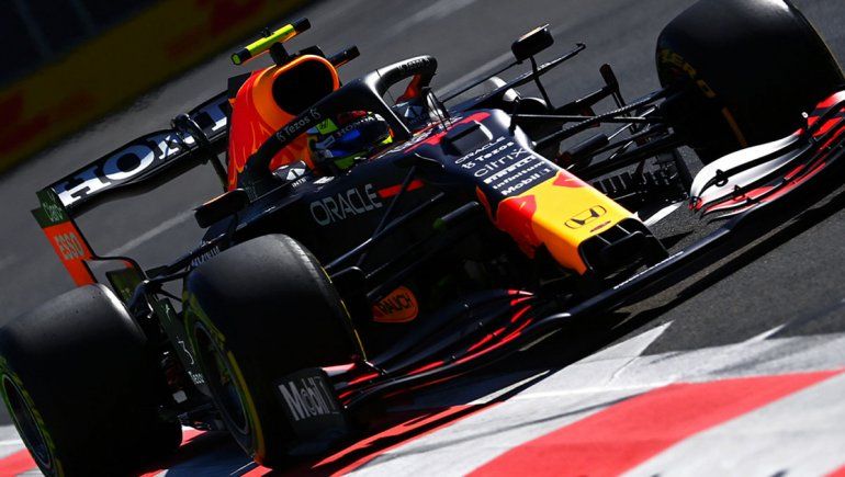 Red Bull fue el amplio dominador del viernes de la Fórmula 1 en Azerbaiyán