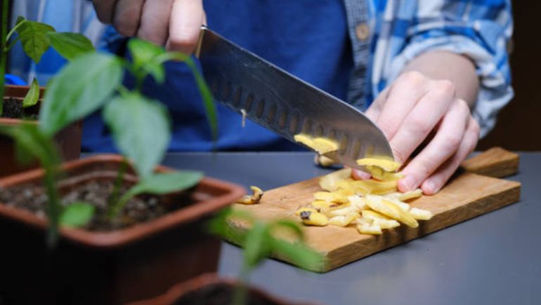 Cómo preparar la cáscara de banana. Cómo preparar la cáscara de banana.