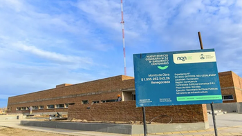 La obra de la nueva comisaría 52 de Centenario tiene un avance del 74% La obra de la nueva comisaría 52 de Centenario tiene un avance del 74%