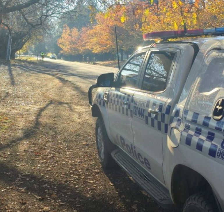 Fueron a hacer un operativo y los recibieron a balazos: dos policías muertos y otro agente herido en Australia Fueron a hacer un operativo y los recibieron a balazos: dos policías muertos y otro agente herido en Australia