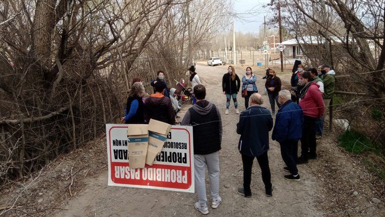 Vecinos de Piscicultura pedirán expropiar la calle cerrada