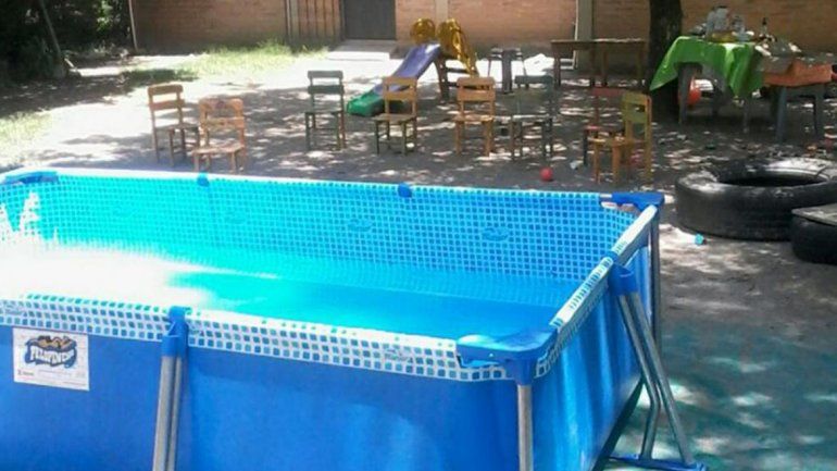 Tragedia: un niño murió ahogado en una pileta de lona y otro está grave