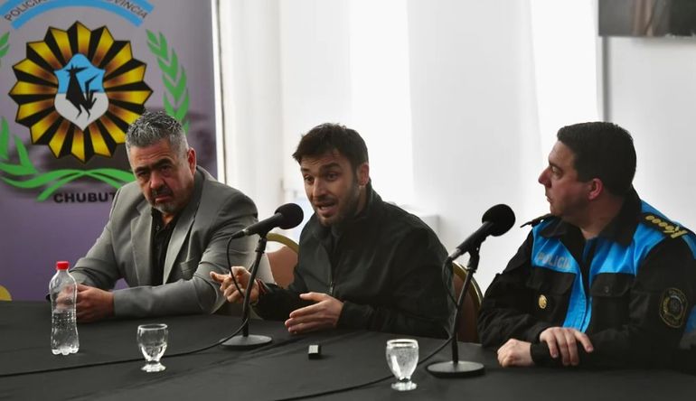 Conferencia de prensa del gobernador de Chubut, Ignacio Torres, en Rawson. Conferencia de prensa del gobernador de Chubut, Ignacio Torres, en Rawson.