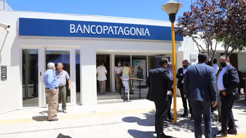 El Banco Patagonia de Chichinales, epicentro del ataque hacker en Río Negro. El Banco Patagonia de Chichinales, epicentro del ataque hacker en Río Negro.