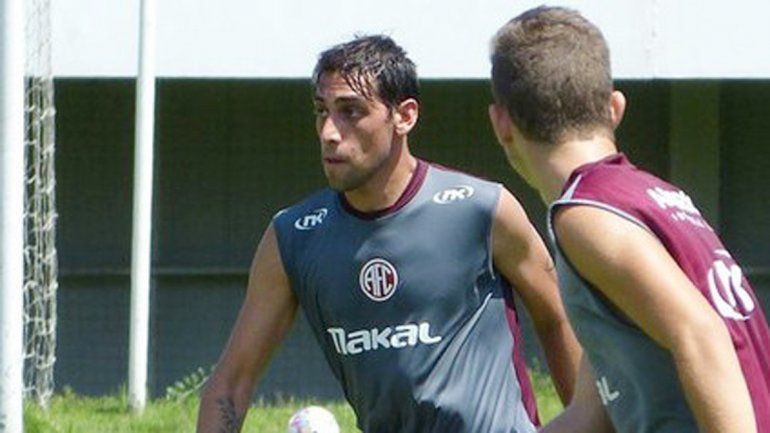 Sosa defiende los colores del&nbsp;América FC del fútbol carioca.