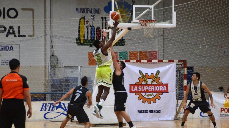 El Rojo avanzó afuera y Cipo dejó la serie en tablas en el Municipal