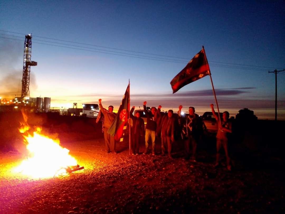 comunidades mapuche cortan accesos a yacimientos en vaca muerta