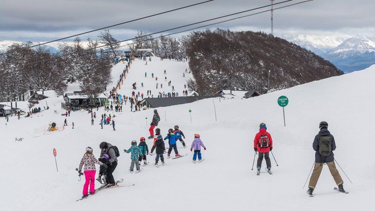 Se podrá esquiar en Cerro Bayo hasta el 26 de septiembre