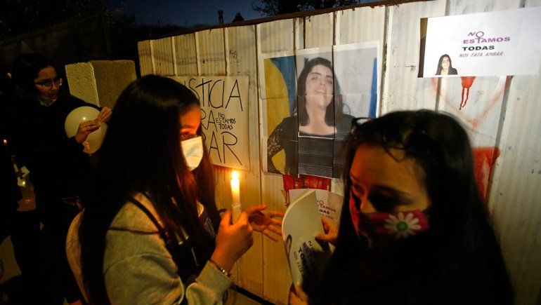 Chile: salió de la cárcel y mató a la hija de su mujer