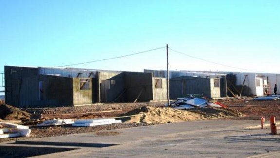 avanza la construccion de 40 viviendas en anelo