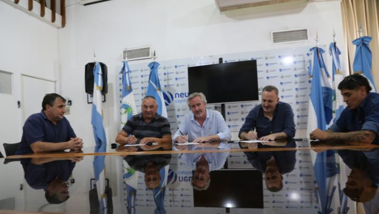 Acordaron un nuevo aumento salarial para municipales neuquinos