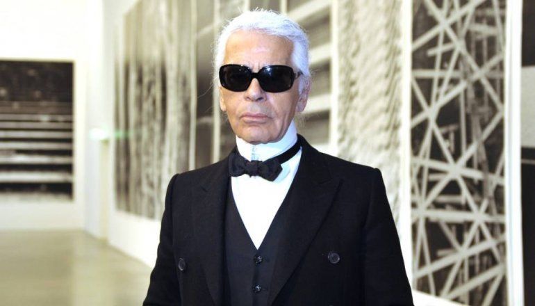 Murió el diseñador Karl Lagerfeld, director de Chanel