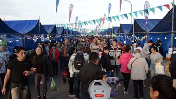 En foco: la gente se prendió a la Feria Neuquén Emprende