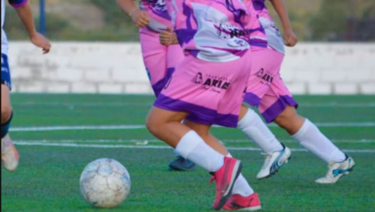 Violencia en el fútbol femenino: brutal paliza a una jugadora