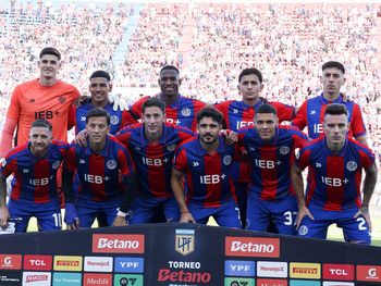 crisis en san lorenzo: los jugadores no entrenan por falta de pago