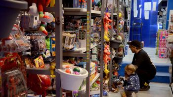 confirman multa millonaria a una jugueteria por vender productos sin sello de seguridad confirman multa millonaria a una jugueteria por vender productos sin sello de seguridad
