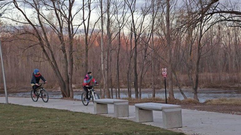El Paseo de la Costa se va ampliando hacia el oeste.