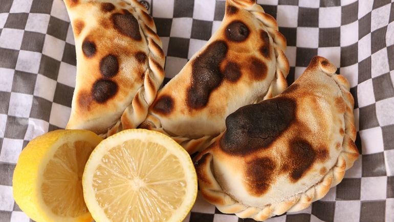 Las empanadas tucumanas son gloriosas. Las empanadas tucumanas son gloriosas.