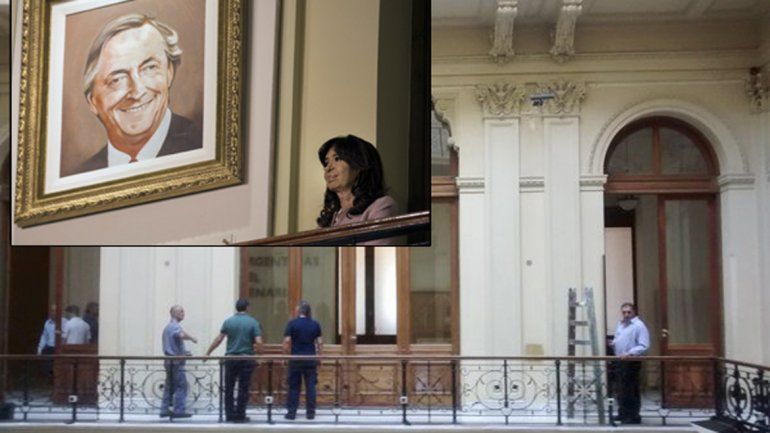 El Gobierno descolgó cuadros de Néstor Kirchner y Hugo Chávez