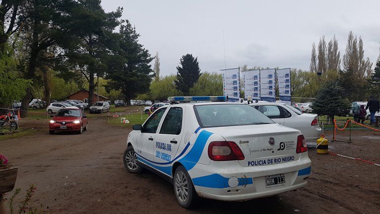 Un hombre le pegó una piña en el pecho a una nena y enfrentó a la Policía