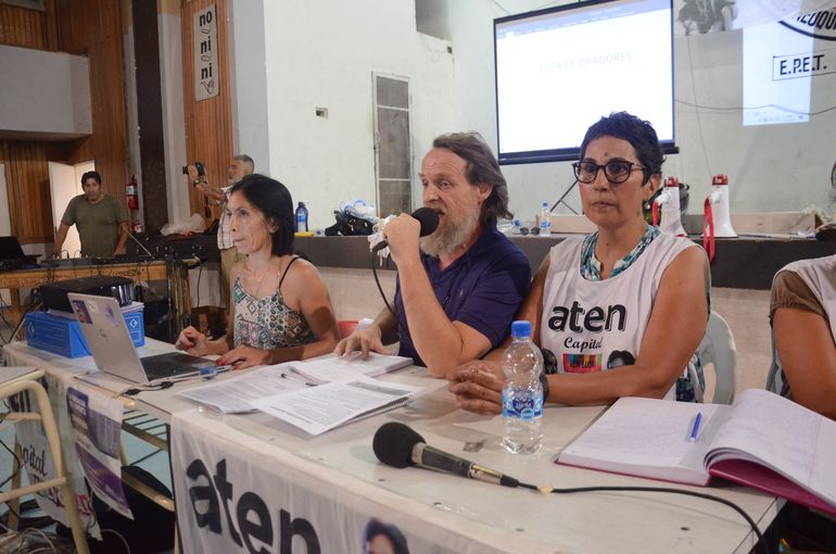 Una por una, así votaron las seccionales de ATEN