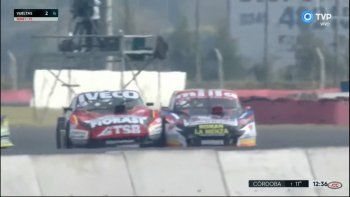 El momento del toque de Urcera con Todino. El momento del toque de Urcera con Todino.