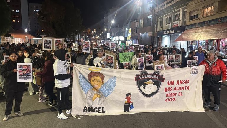 Marcha por Ángel López en Comodoro Rivadavia. Marcha por Ángel López en Comodoro Rivadavia.