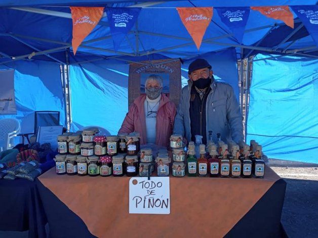 Coty junto a su compañero de vida. Coty junto a su compañero de vida.