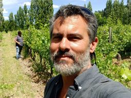 Wilson Edwards, ingeniero agrónomo y supervisor de Protección Vegetal de Senasa. Wilson Edwards, ingeniero agrónomo y supervisor de Protección Vegetal de Senasa.