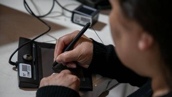 Tras más de 50 años, una mujer pudo confirmar su verdadera identidad.