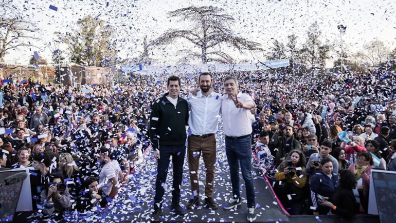 Máximo Kirchner le pidió a CFK que se meta en la campaña electoral