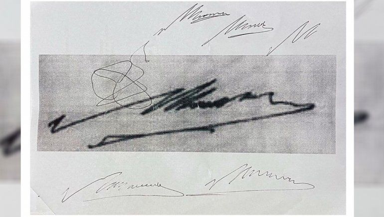 Se filtraron los documentos en los que Luque habría falsificado la firma de Maradona