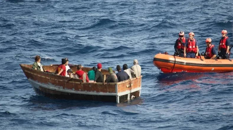 Una embarcación de Cuba interceptada por la Guardia Fronteriza en la costa de Estados Unidos.