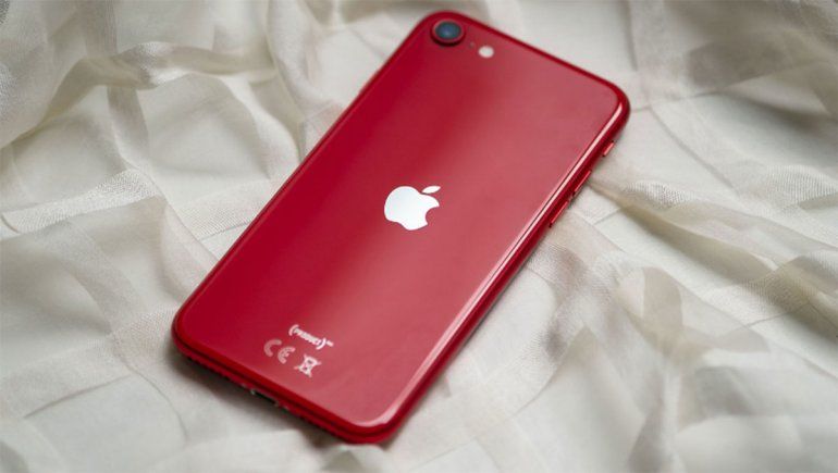 El teléfono robado, que la novia decidió devolver, era un Iphone.