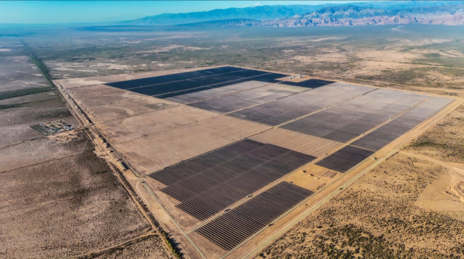 Con una inversión de 210 millones de dóalres, El Quemado comenzó a operar y se consolida como un proyecto estratégico de YPF Luz para 2026.