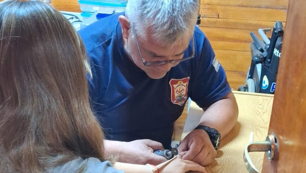 Según reveló Patricio Álvarez, es un tema casi común la extracción de anillos en el cuartel de Bomberos.