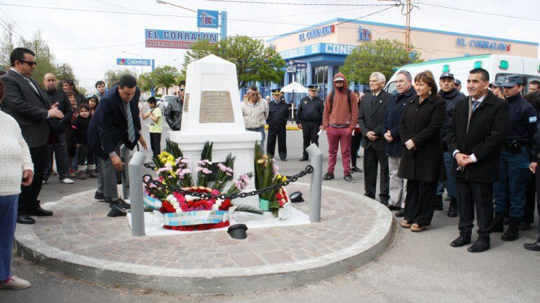 Rioseco y Pechen participaron del acto oficial por los 82 años de la ciudad. 
