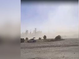 Fuertes ráfagas de viento en la provincia de Neuquén. Fuertes ráfagas de viento en la provincia de Neuquén.