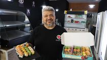 de plottier a montevideo: la historia del primer sushi de la ciudad que hoy cruza fronteras de plottier a montevideo: la historia del primer sushi de la ciudad que hoy cruza fronteras